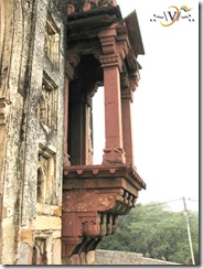 Madhi-Masjid-Window