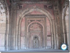Jamali-Kamali-Mosque-Inside-Closeup