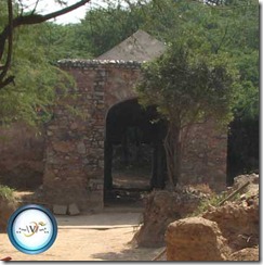 Balban's-Tomb's-Gate